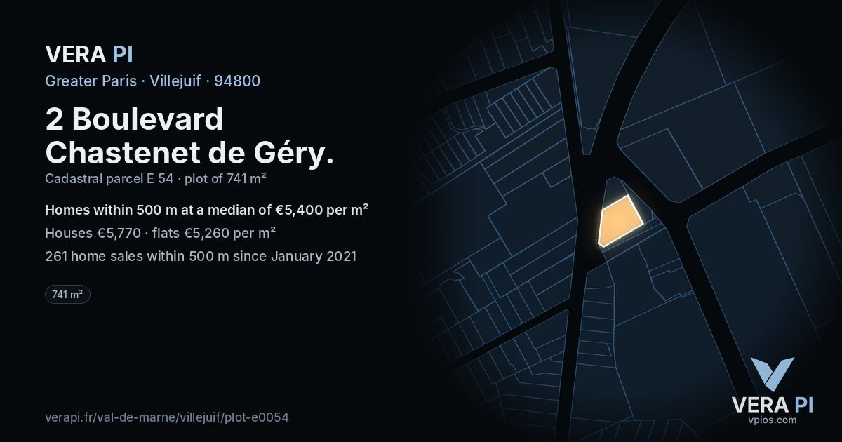 2 Boulevard Chastenet de Géry, Villejuif at night – the plot lit, the parcels around coloured by the prices near them