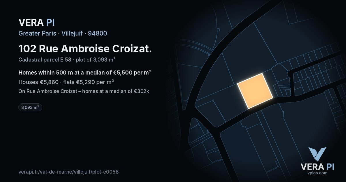 102 Rue Ambroise Croizat, Villejuif at night – the plot lit, the parcels around coloured by the prices near them