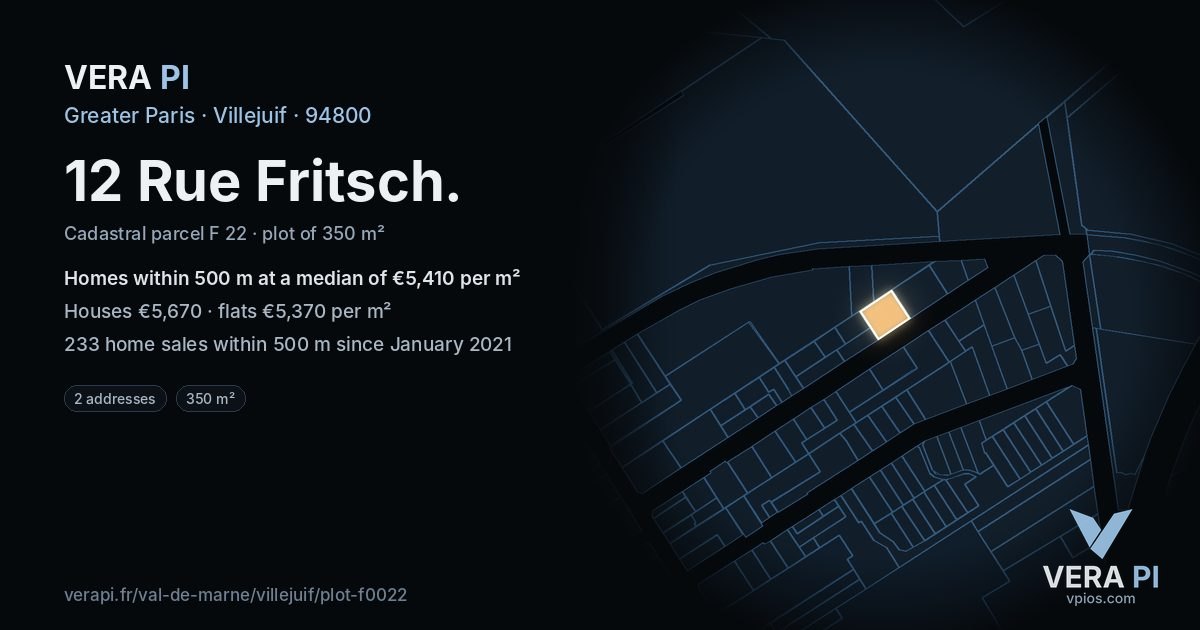 12 Rue Fritsch, Villejuif at night – the plot lit, the parcels around coloured by the prices near them