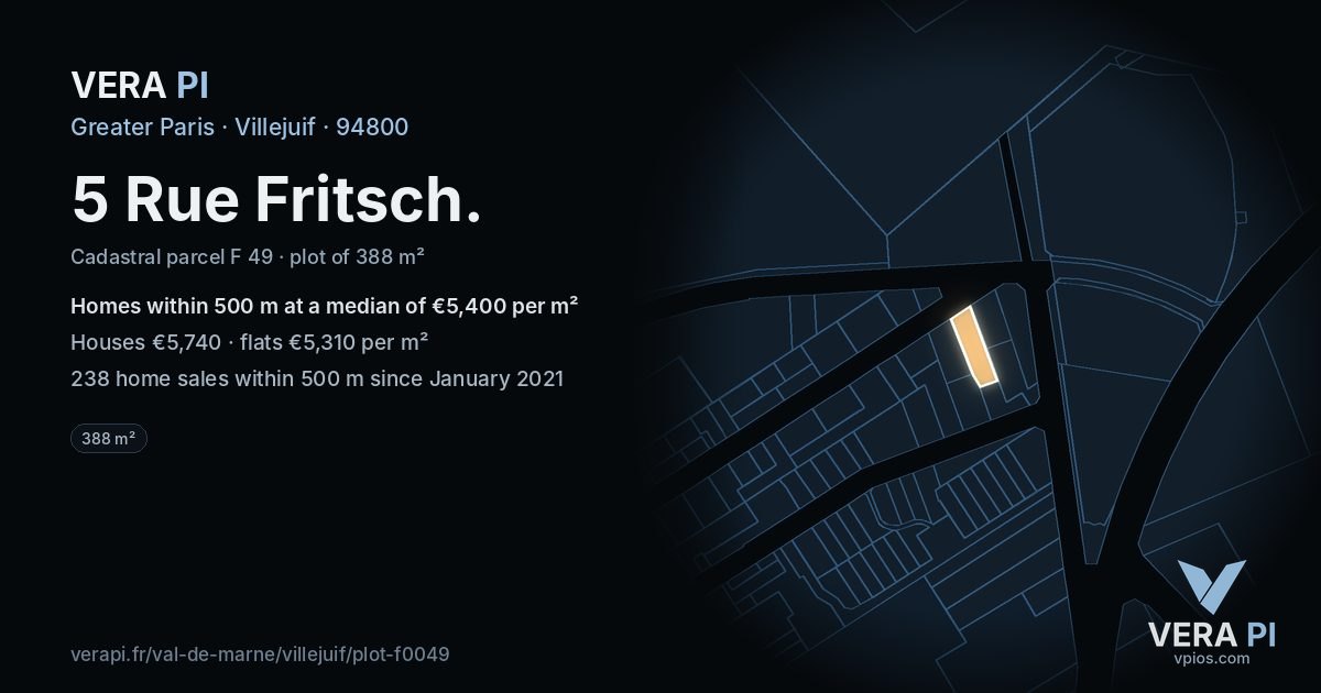5 Rue Fritsch, Villejuif at night – the plot lit, the parcels around coloured by the prices near them