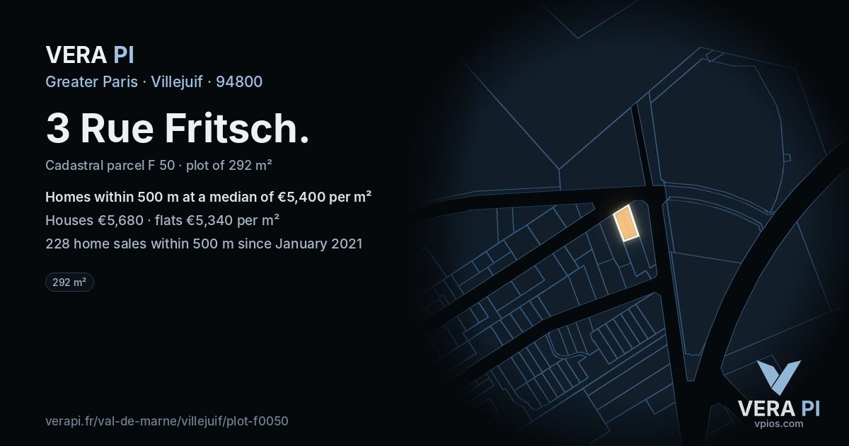 3 Rue Fritsch, Villejuif at night – the plot lit, the parcels around coloured by the prices near them