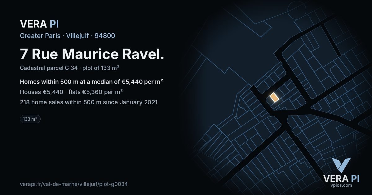 7 Rue Maurice Ravel, Villejuif at night – the plot lit, the parcels around coloured by the prices near them