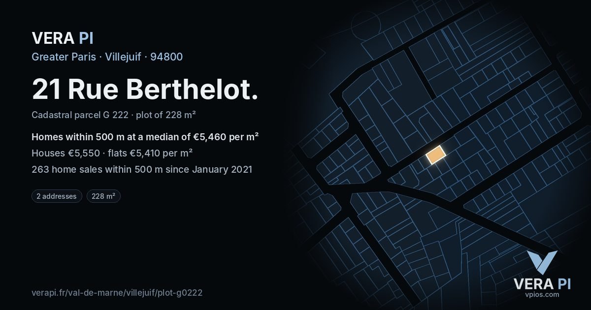 21 Rue Berthelot, Villejuif at night – the plot lit, the parcels around coloured by the prices near them