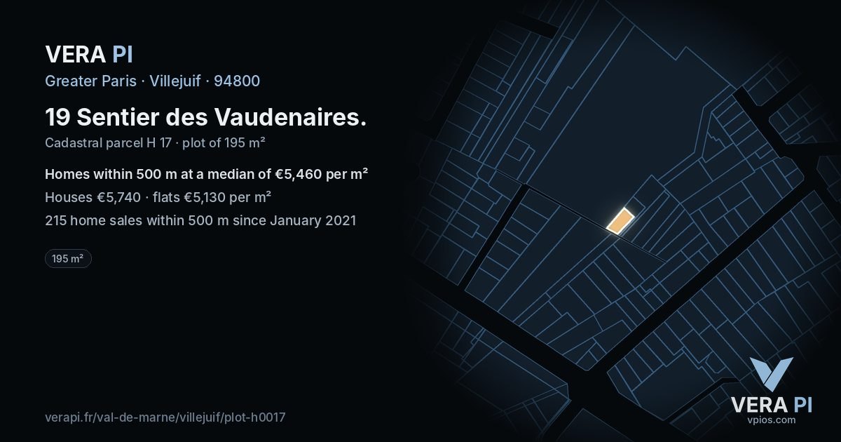 19 Sentier des Vaudenaires, Villejuif at night – the plot lit, the parcels around coloured by the prices near them