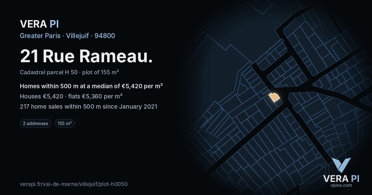 21 Rue Rameau, Villejuif at night – the plot lit, the parcels around coloured by the prices near them