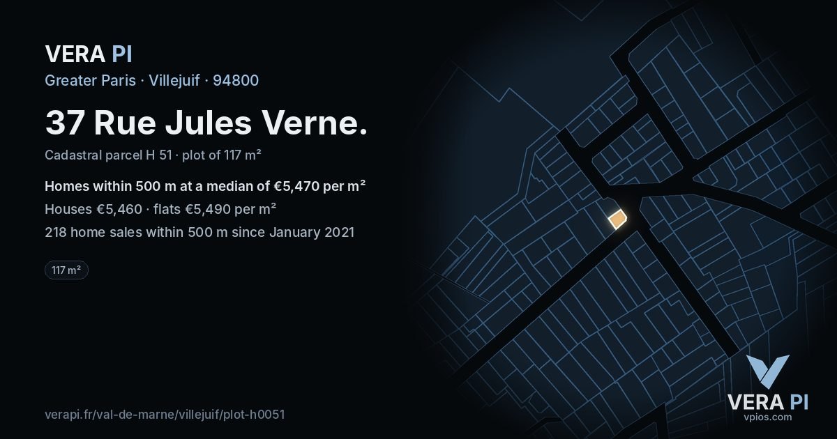 37 Rue Jules Verne, Villejuif at night – the plot lit, the parcels around coloured by the prices near them