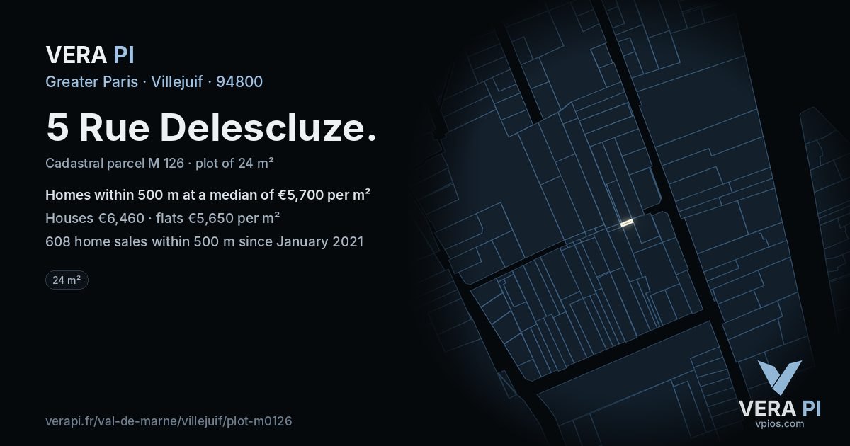 5 Rue Delescluze, Villejuif at night – the plot lit, the parcels around coloured by the prices near them