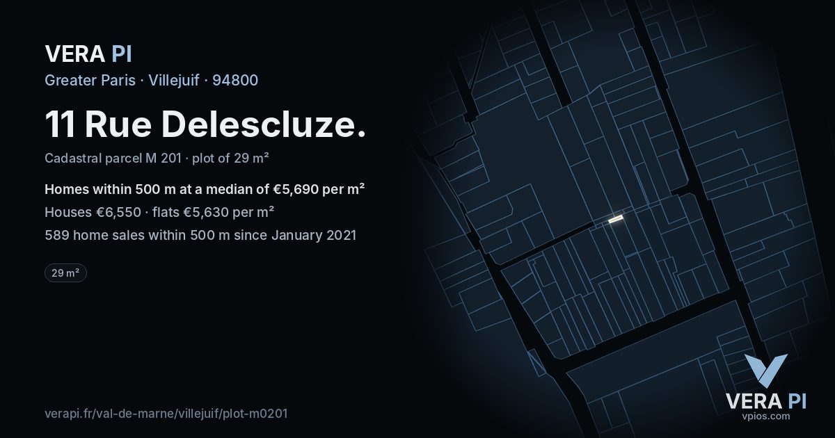 11 Rue Delescluze, Villejuif at night – the plot lit, the parcels around coloured by the prices near them