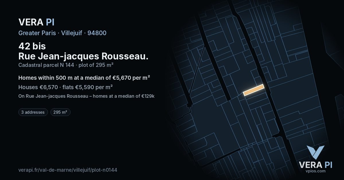 42 bis Rue Jean-jacques Rousseau, Villejuif at night – the plot lit, the parcels around coloured by the prices near them