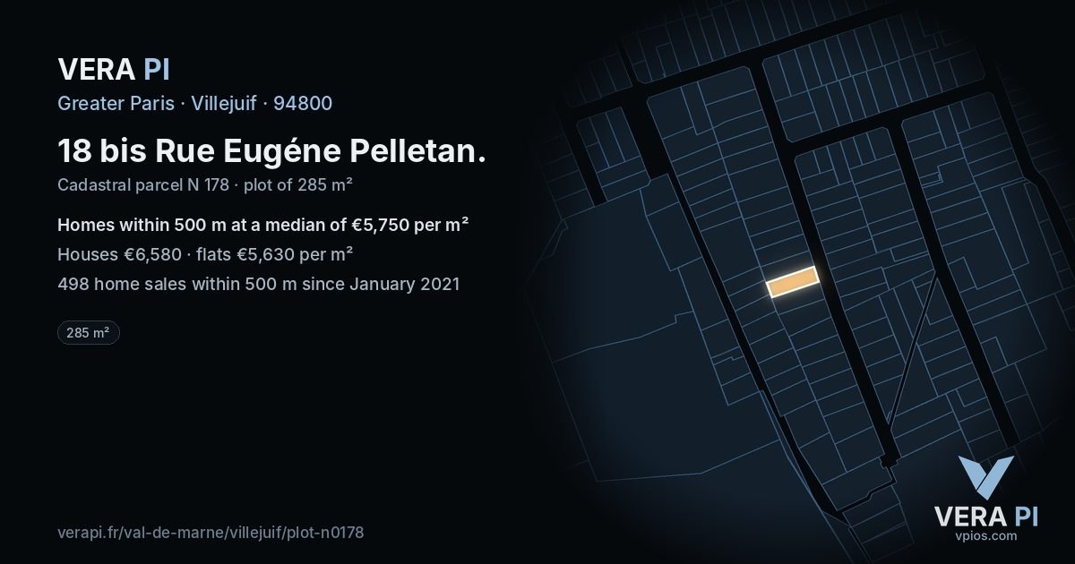 18 bis Rue Eugéne Pelletan, Villejuif at night – the plot lit, the parcels around coloured by the prices near them