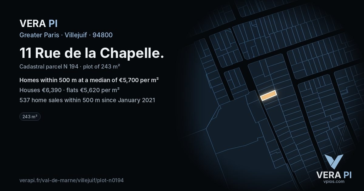 11 Rue de la Chapelle, Villejuif at night – the plot lit, the parcels around coloured by the prices near them