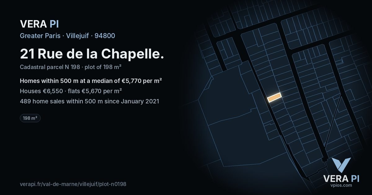 21 Rue de la Chapelle, Villejuif at night – the plot lit, the parcels around coloured by the prices near them