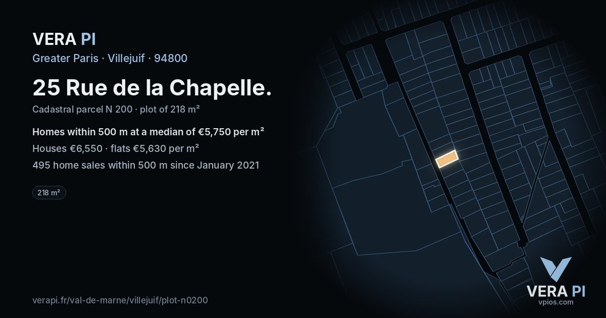 25 Rue de la Chapelle, Villejuif at night – the plot lit, the parcels around coloured by the prices near them