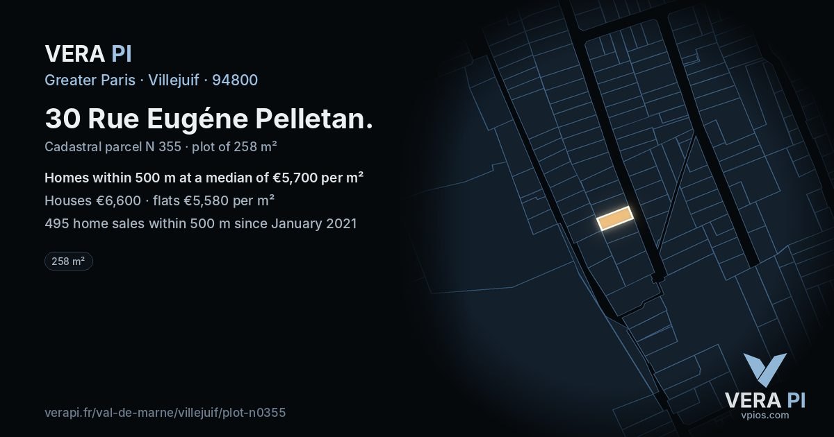 30 Rue Eugéne Pelletan, Villejuif at night – the plot lit, the parcels around coloured by the prices near them