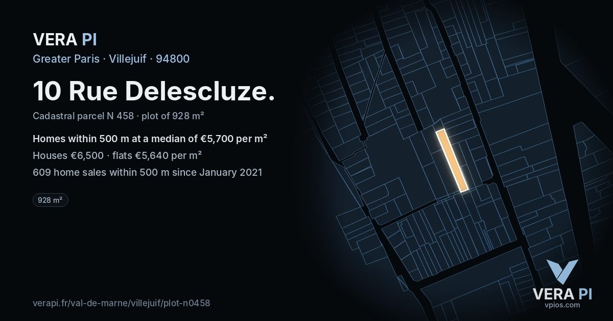 10 Rue Delescluze, Villejuif at night – the plot lit, the parcels around coloured by the prices near them