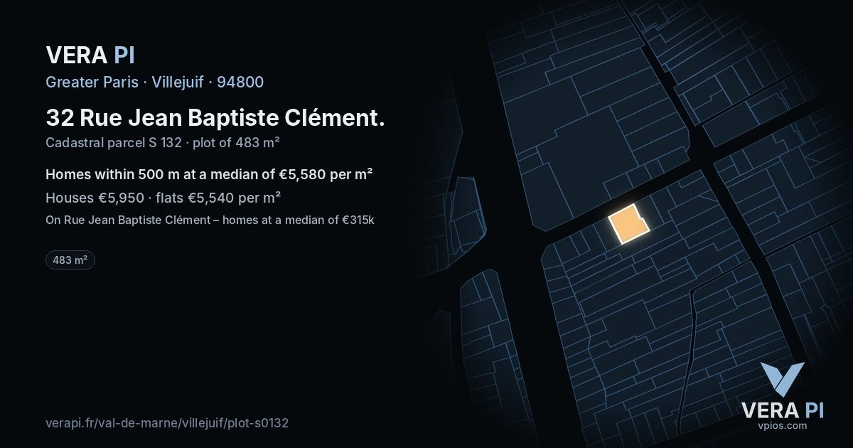 32 Rue Jean Baptiste Clément, Villejuif at night – the plot lit, the parcels around coloured by the prices near them