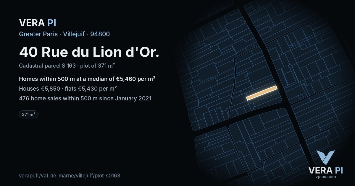40 Rue du Lion d'Or, Villejuif at night – the plot lit, the parcels around coloured by the prices near them