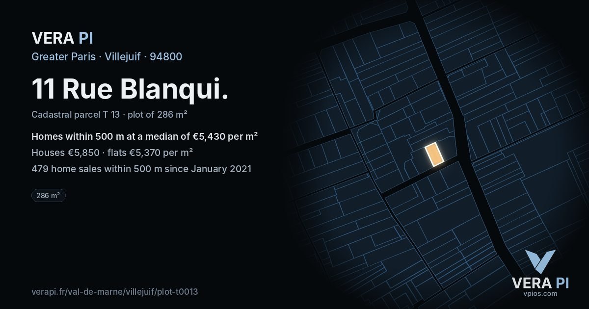 11 Rue Blanqui, Villejuif at night – the plot lit, the parcels around coloured by the prices near them
