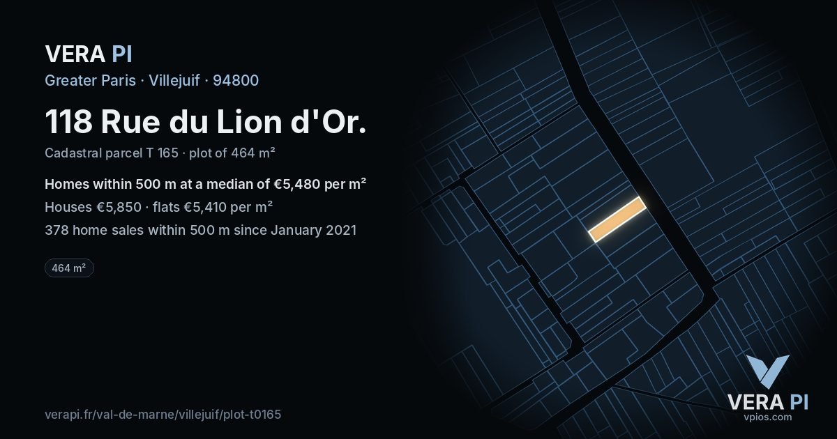 118 Rue du Lion d'Or, Villejuif at night – the plot lit, the parcels around coloured by the prices near them