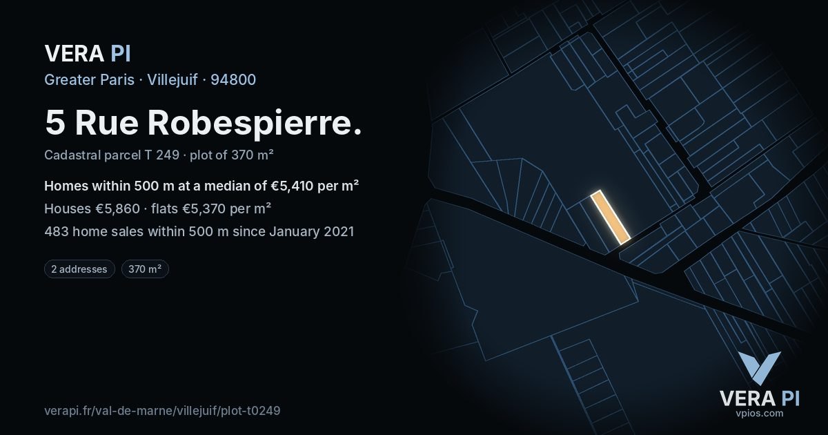 5 Rue Robespierre, Villejuif at night – the plot lit, the parcels around coloured by the prices near them