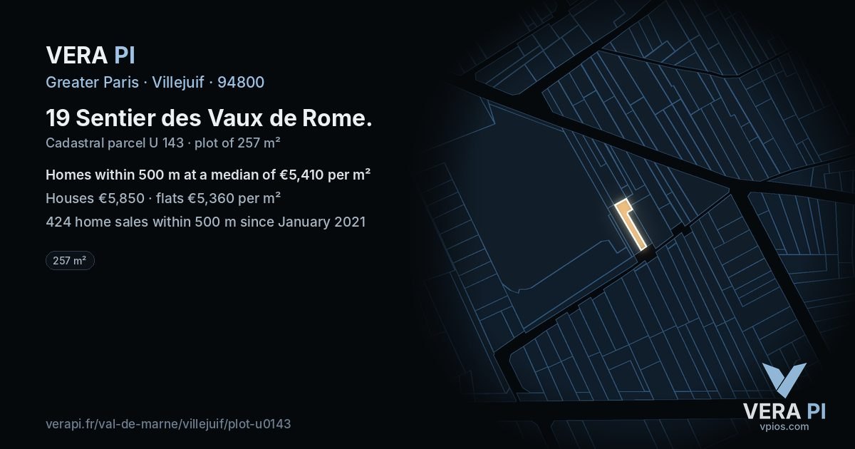 19 Sentier des Vaux de Rome, Villejuif at night – the plot lit, the parcels around coloured by the prices near them