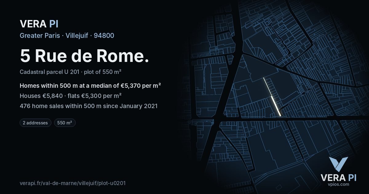 5 Rue de Rome, Villejuif at night – the plot lit, the parcels around coloured by the prices near them