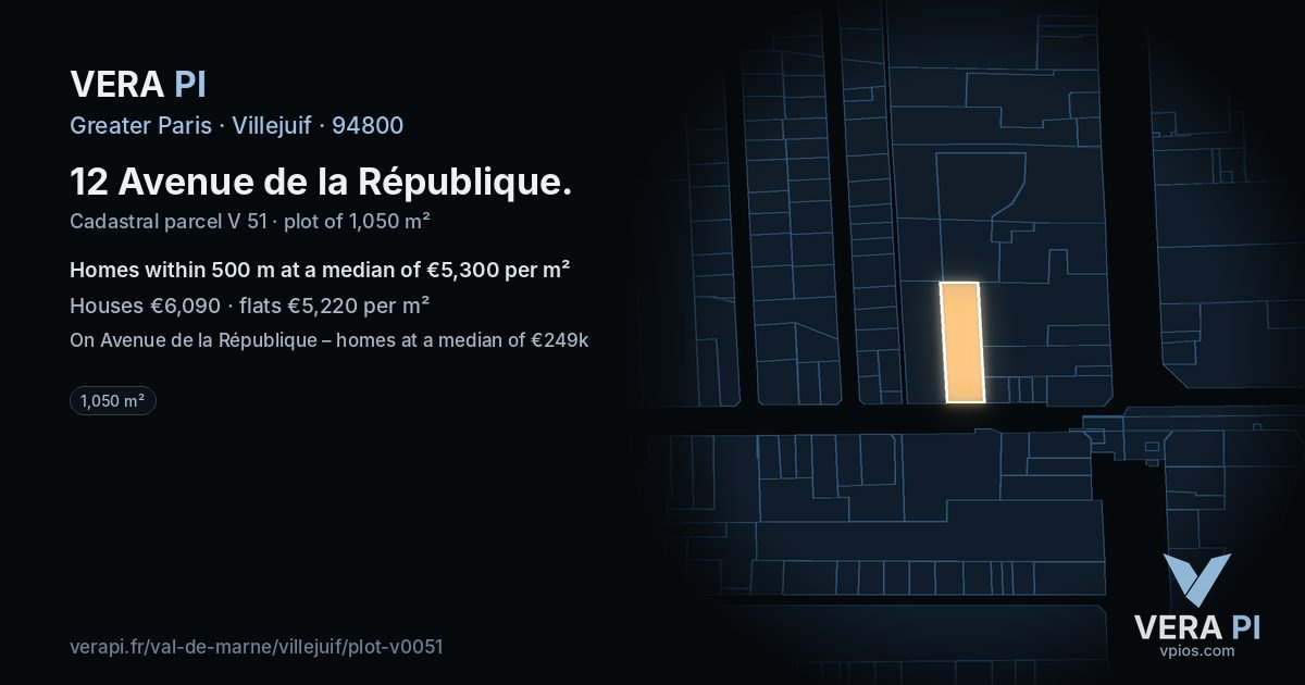 12 Avenue de la République, Villejuif at night – the plot lit, the parcels around coloured by the prices near them