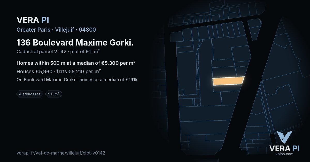 136 Boulevard Maxime Gorki, Villejuif at night – the plot lit, the parcels around coloured by the prices near them