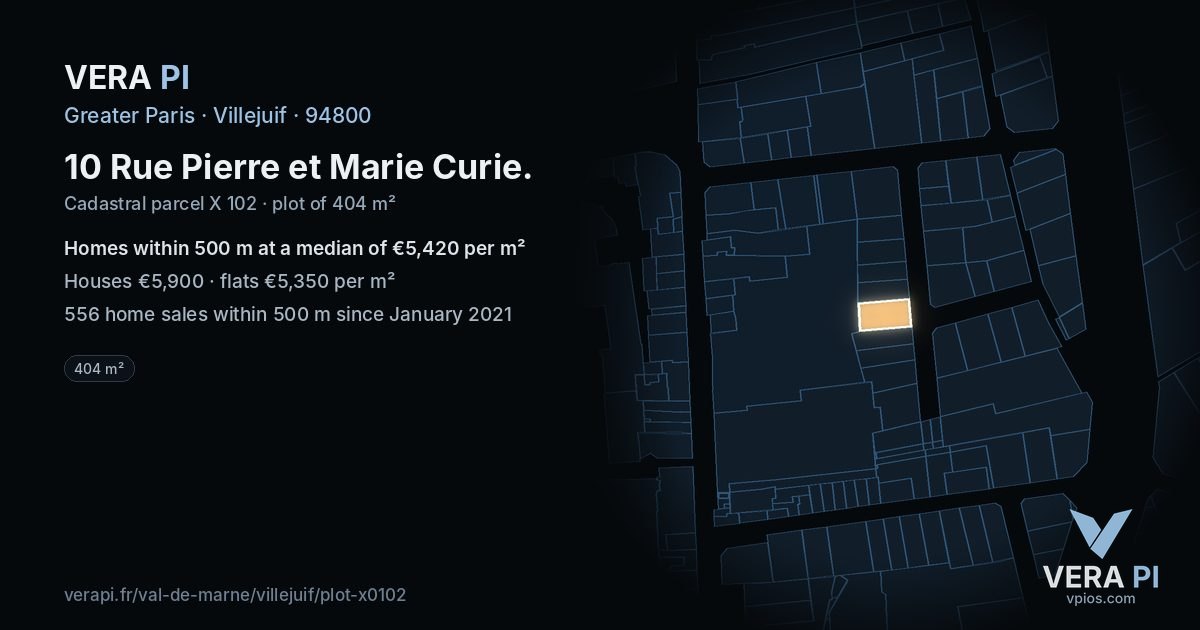 10 Rue Pierre et Marie Curie, Villejuif at night – the plot lit, the parcels around coloured by the prices near them