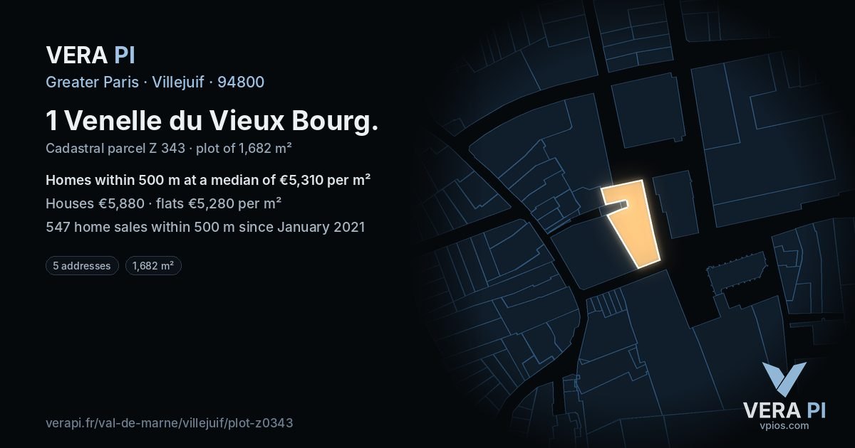 1 Venelle du Vieux Bourg, Villejuif at night – the plot lit, the parcels around coloured by the prices near them
