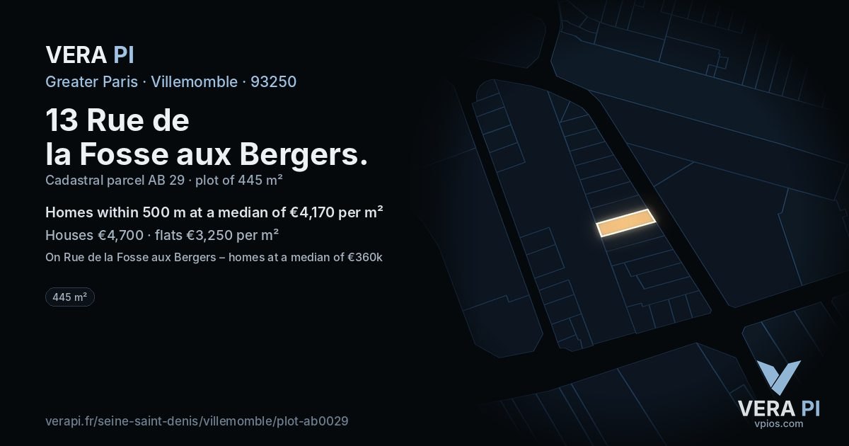 13 Rue de la Fosse aux Bergers, Villemomble at night – the plot lit, the parcels around coloured by the prices near them