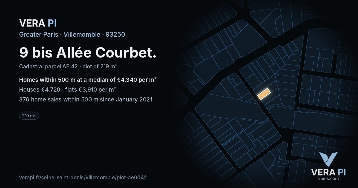 9 bis Allée Courbet, Villemomble at night – the plot lit, the parcels around coloured by the prices near them
