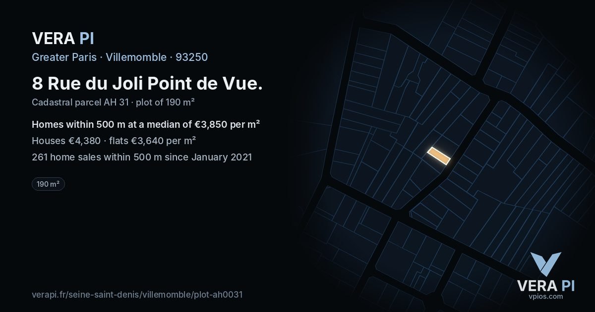 8 Rue du Joli Point de Vue, Villemomble at night – the plot lit, the parcels around coloured by the prices near them