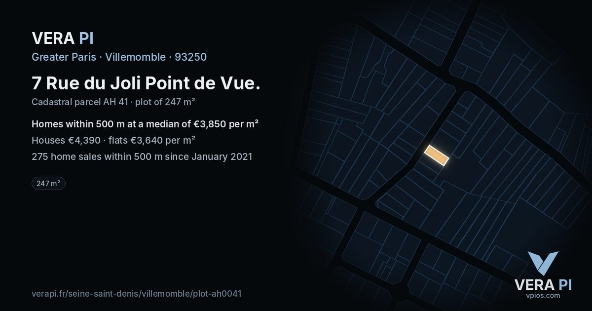 7 Rue du Joli Point de Vue, Villemomble at night – the plot lit, the parcels around coloured by the prices near them