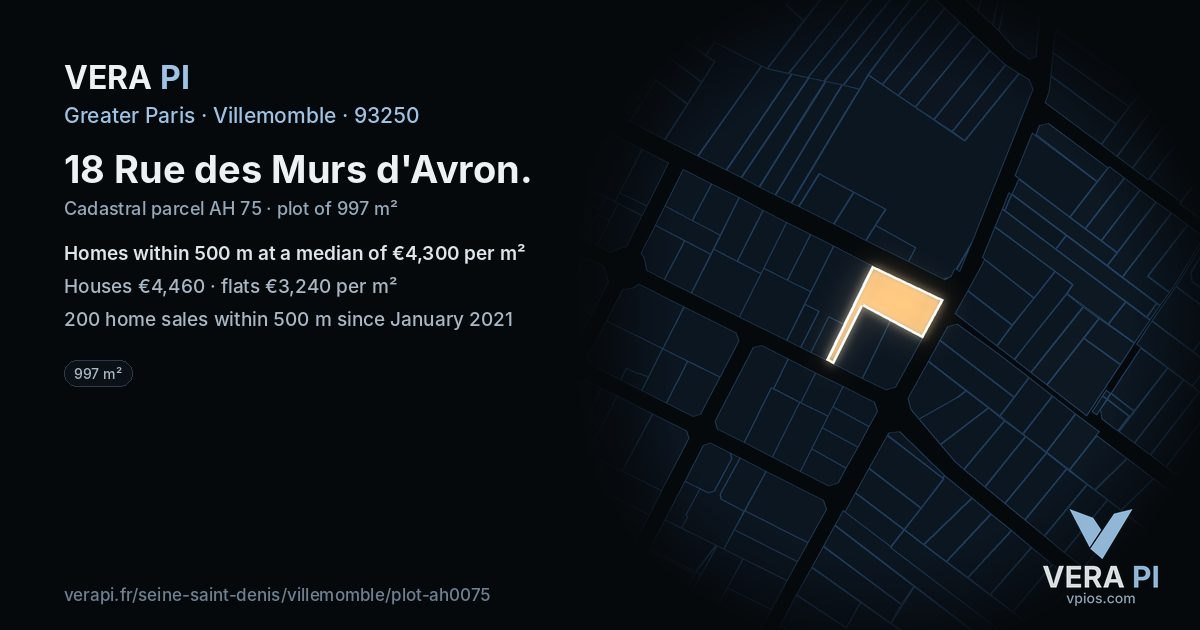 18 Rue des Murs d'Avron, Villemomble at night – the plot lit, the parcels around coloured by the prices near them