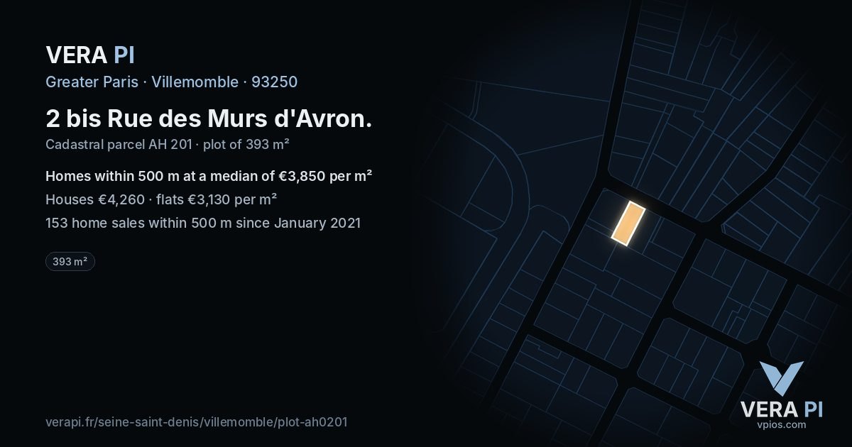 2 bis Rue des Murs d'Avron, Villemomble at night – the plot lit, the parcels around coloured by the prices near them