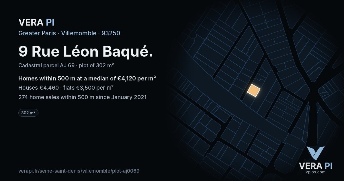 9 Rue Léon Baqué, Villemomble at night – the plot lit, the parcels around coloured by the prices near them