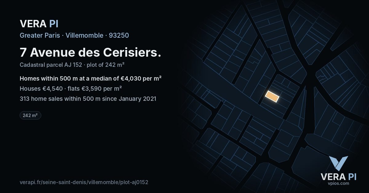 7 Avenue des Cerisiers, Villemomble at night – the plot lit, the parcels around coloured by the prices near them