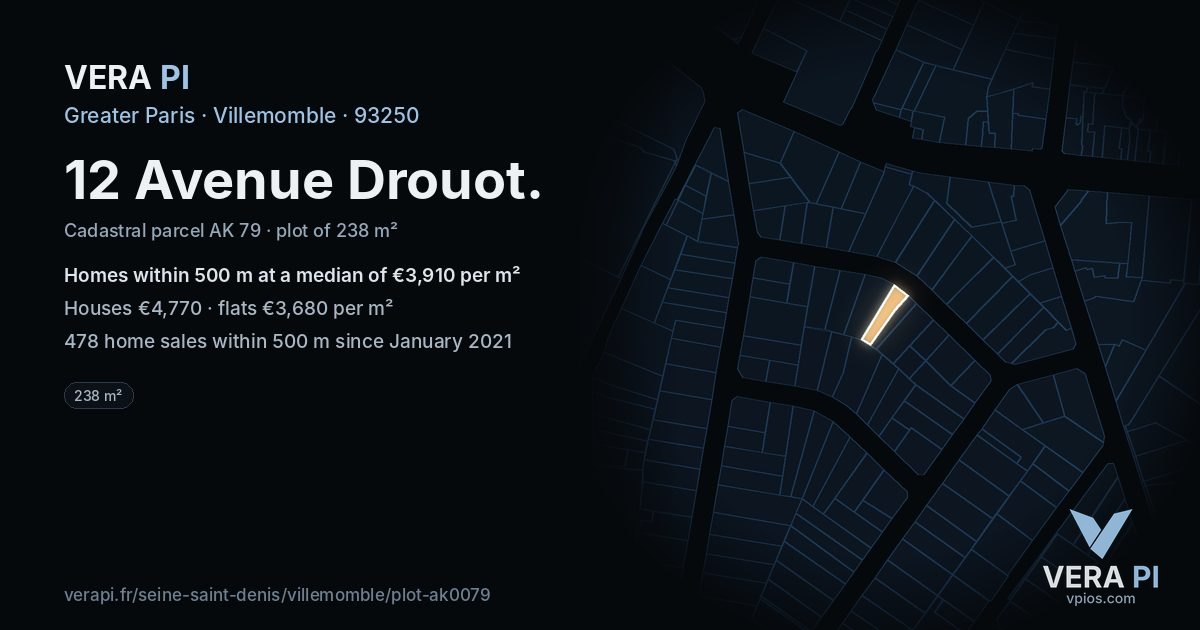 12 Avenue Drouot, Villemomble at night – the plot lit, the parcels around coloured by the prices near them