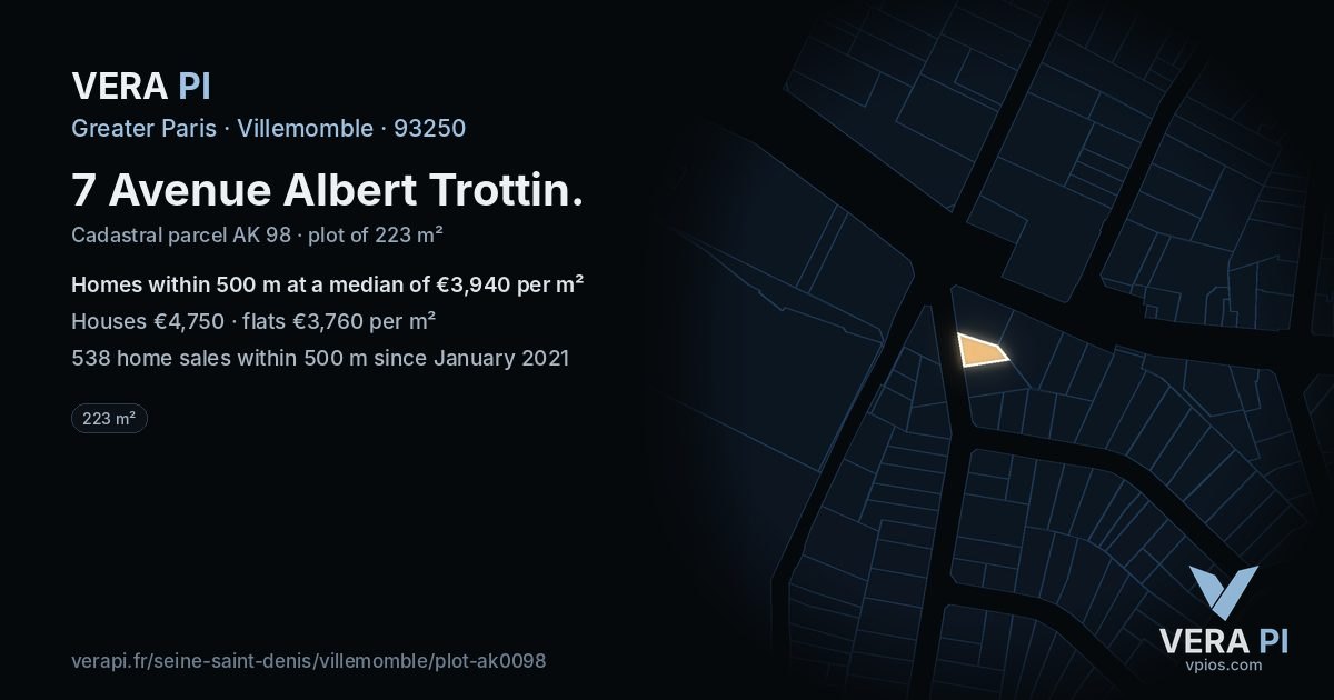 7 Avenue Albert Trottin, Villemomble at night – the plot lit, the parcels around coloured by the prices near them