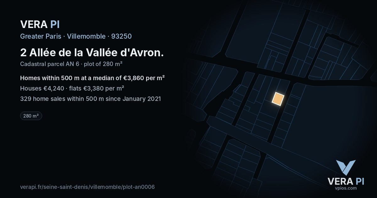 2 Allée de la Vallée d'Avron, Villemomble at night – the plot lit, the parcels around coloured by the prices near them