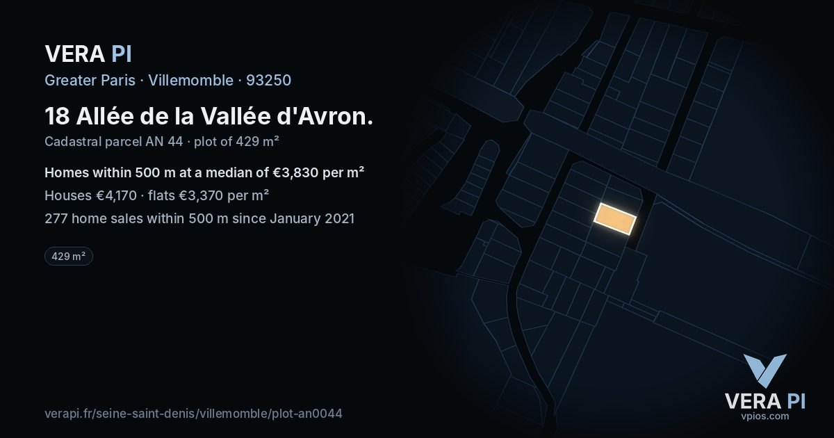 18 Allée de la Vallée d'Avron, Villemomble at night – the plot lit, the parcels around coloured by the prices near them
