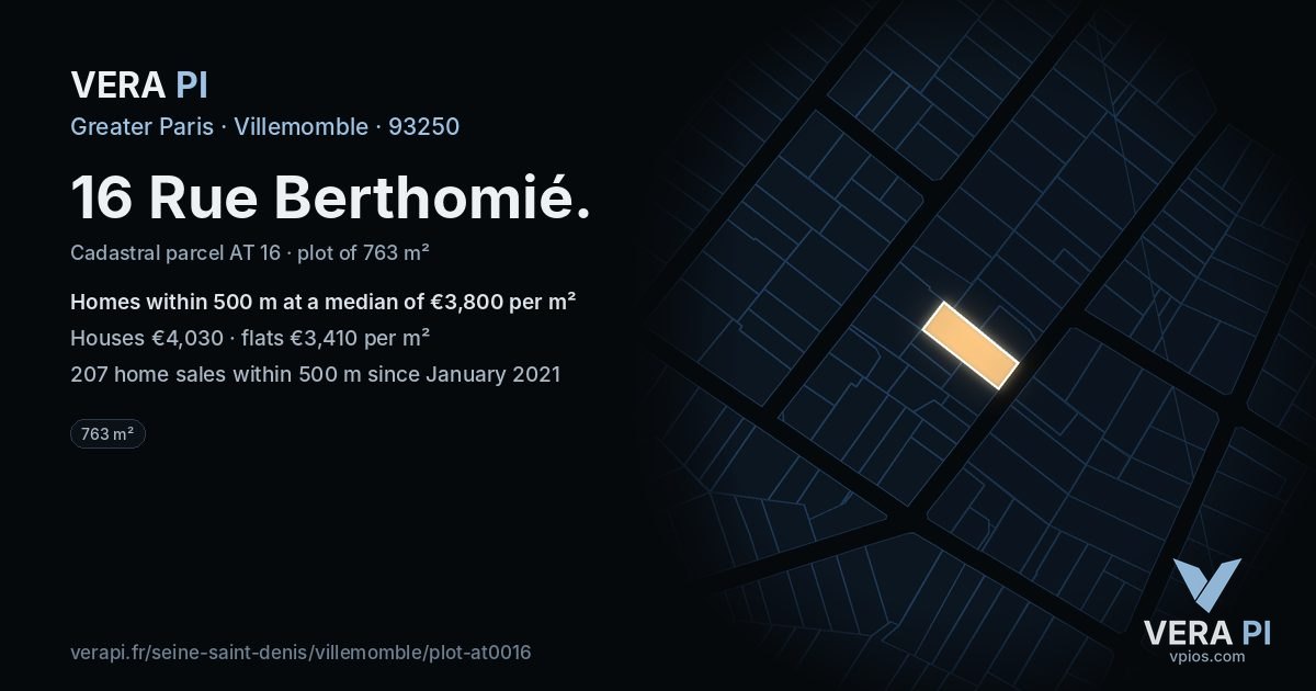 16 Rue Berthomié, Villemomble at night – the plot lit, the parcels around coloured by the prices near them