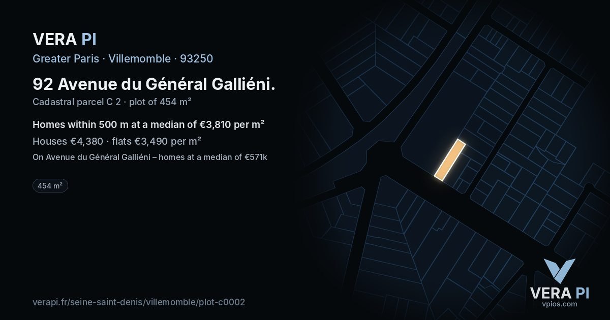 92 Avenue du Général Galliéni, Villemomble at night – the plot lit, the parcels around coloured by the prices near them
