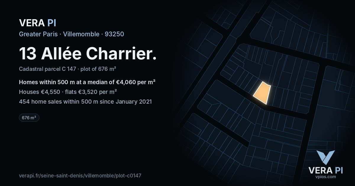 13 Allée Charrier, Villemomble at night – the plot lit, the parcels around coloured by the prices near them