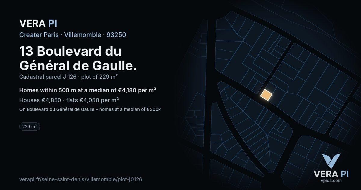 13 Boulevard du Général de Gaulle, Villemomble at night – the plot lit, the parcels around coloured by the prices near them