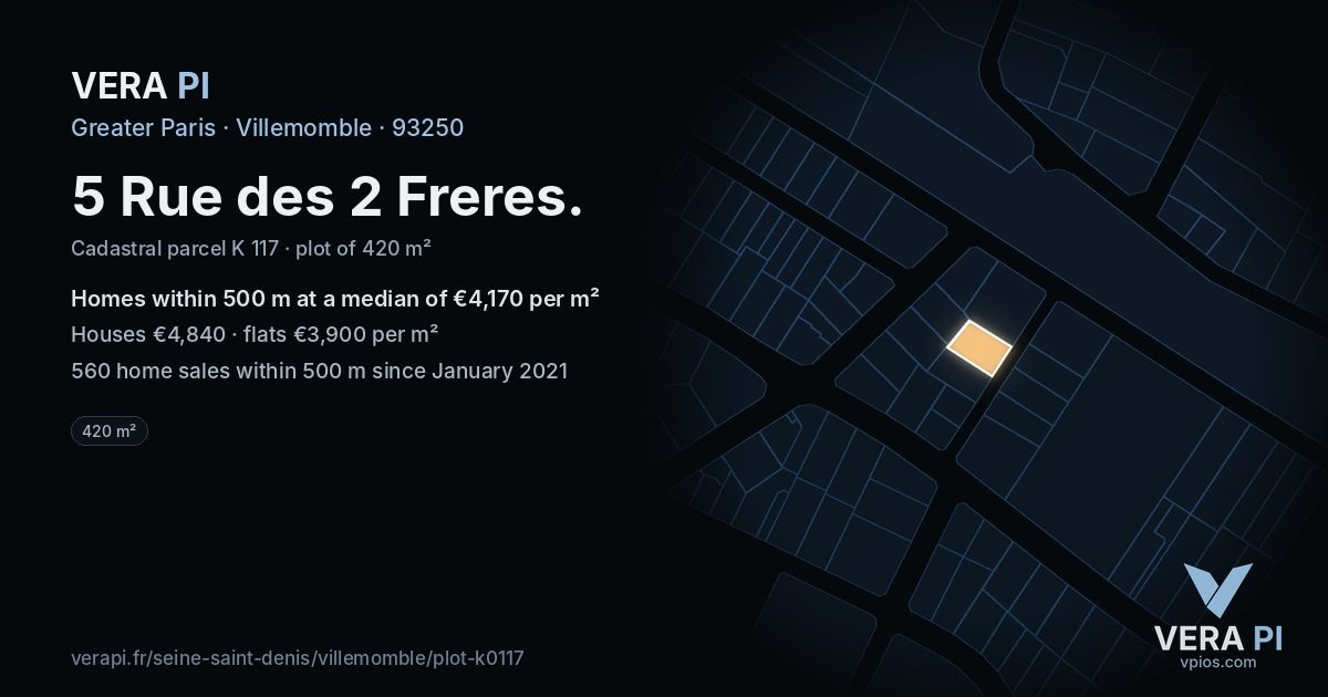 5 Rue des 2 Freres, Villemomble at night – the plot lit, the parcels around coloured by the prices near them