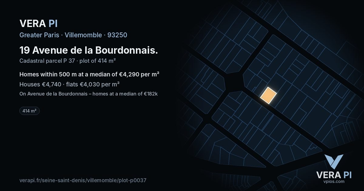 19 Avenue de la Bourdonnais, Villemomble at night – the plot lit, the parcels around coloured by the prices near them