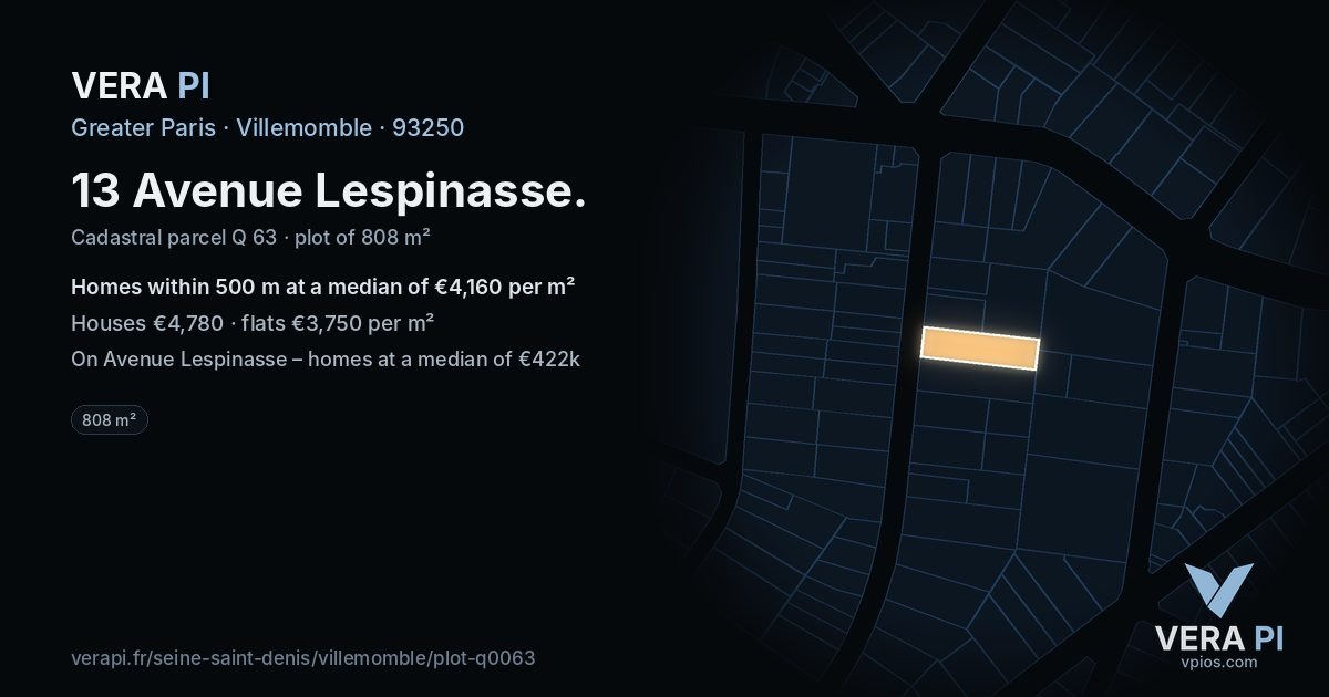 13 Avenue Lespinasse, Villemomble at night – the plot lit, the parcels around coloured by the prices near them