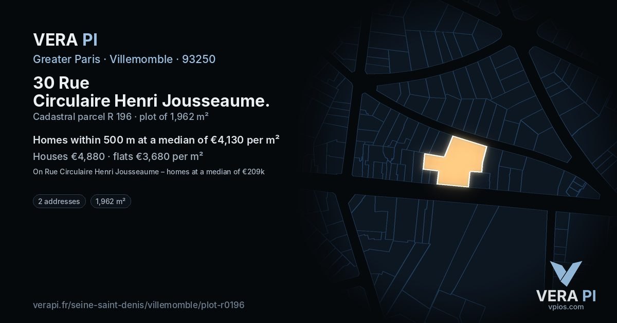 30 Rue Circulaire Henri Jousseaume, Villemomble at night – the plot lit, the parcels around coloured by the prices near them